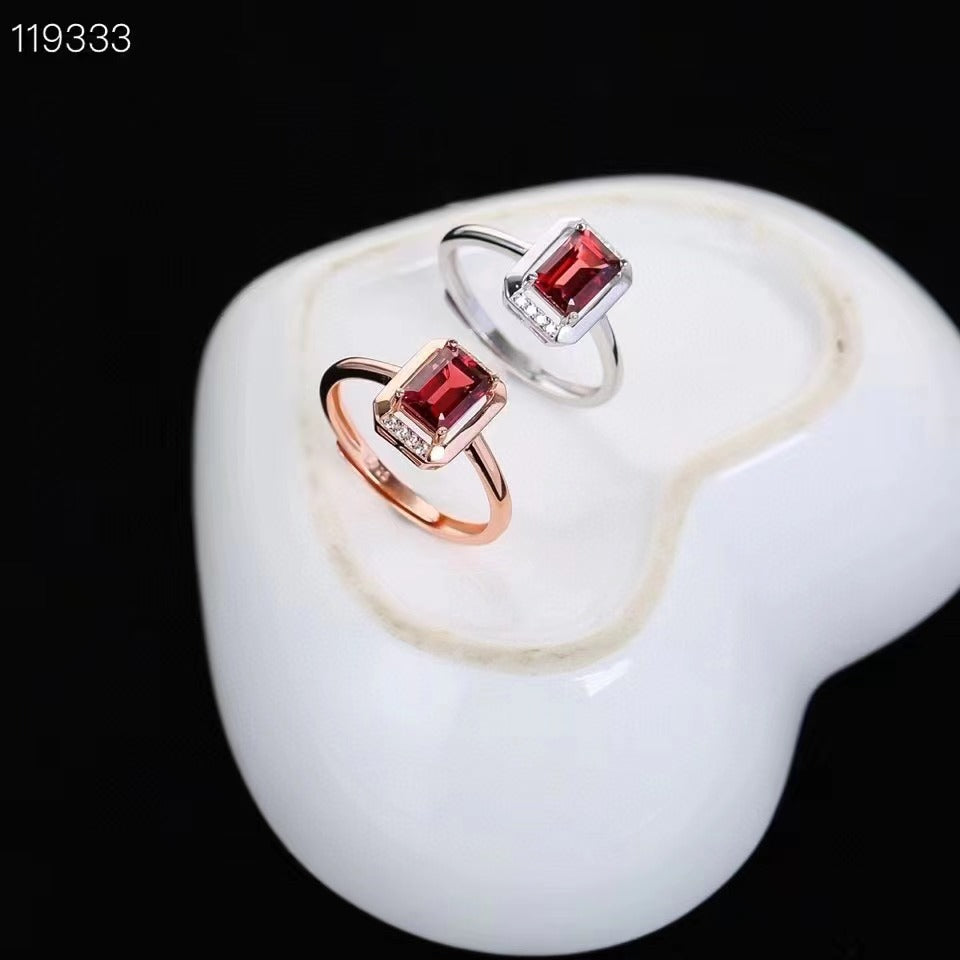 925 Silver Natural Pigeon Blood Red Garnet Ring Earrings Pendant Set