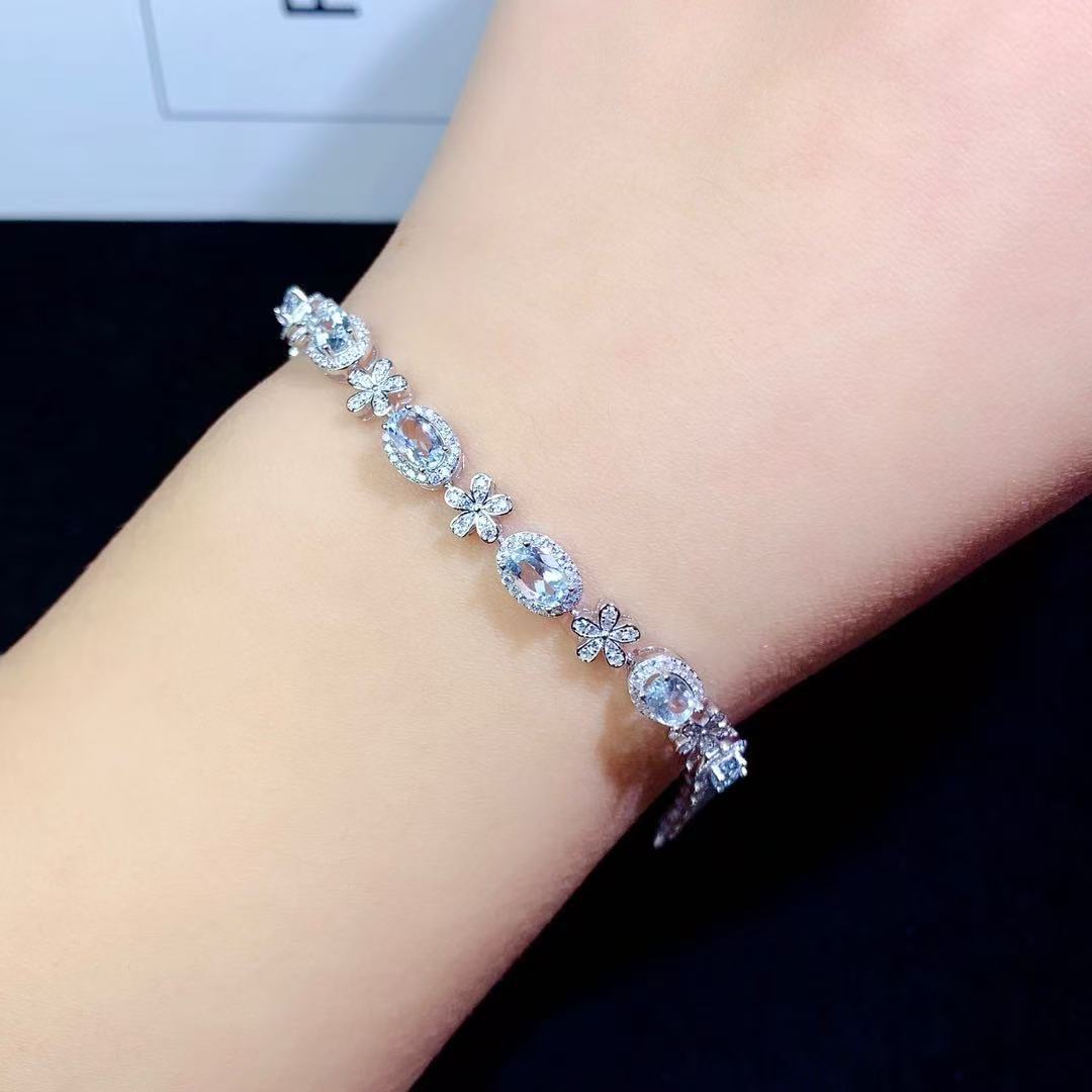 925 Sterling Silver Inlaid Flower Exquisite Niche Design Colorful Gemstone Natural Aquamarine Bracelet