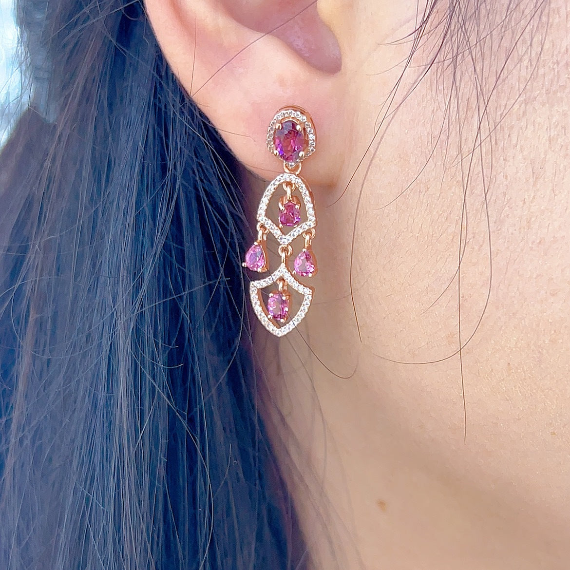 S925 Silver Plated Rose Gold Inlaid Magnesium Aluminum Main Stone 3*4mm Garnet Earrings