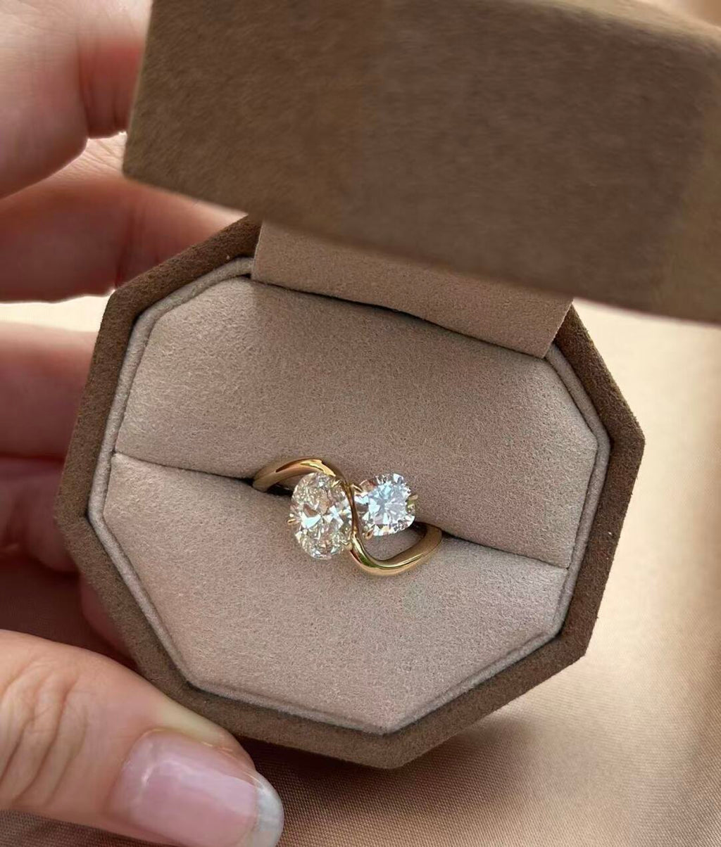 Double Stone Twist Arm Cultivated Diamond Ring Main Stone 1.22ct + Secondary Stone 1.01ct