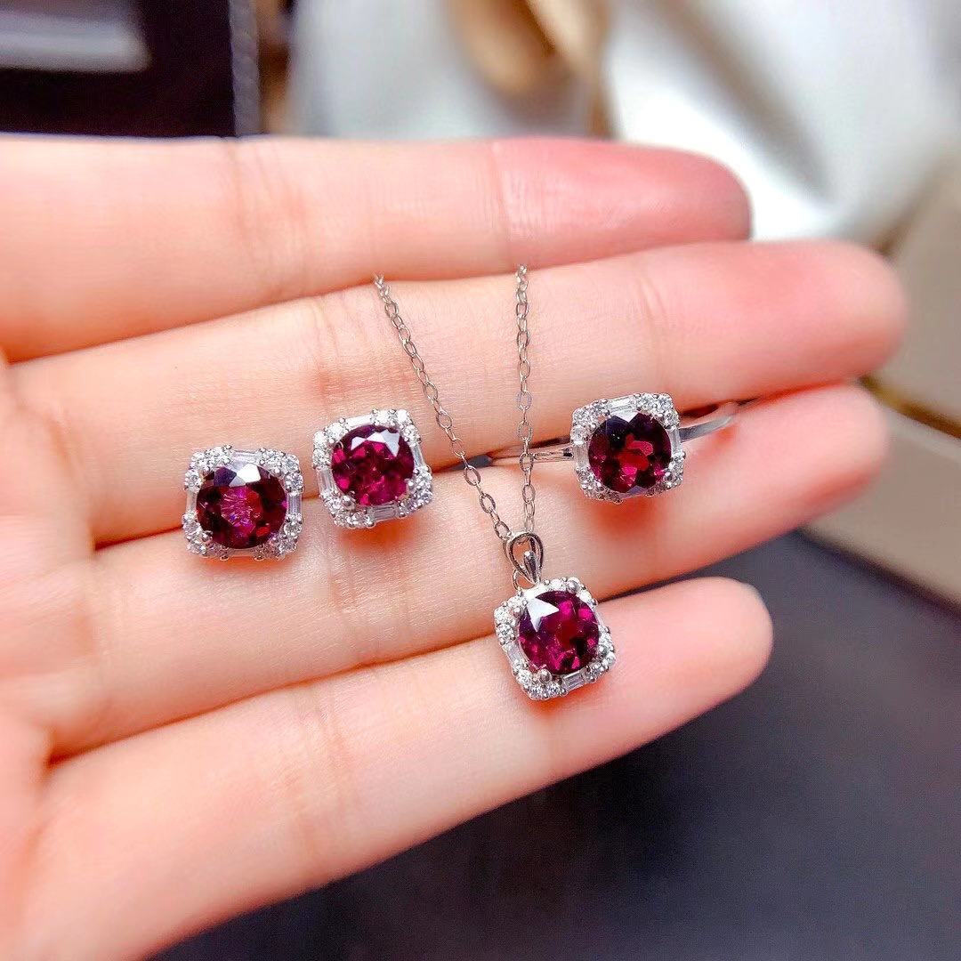 S925 Silver Inlaid Pendant Ring Earrings Natural Purple Tooth Black Garnet Set
