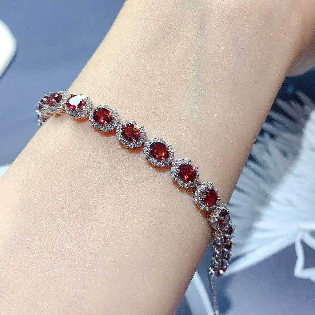 S925 Silver Inlaid Light Luxury Exquisite High-end Natural Garnet Bracelet