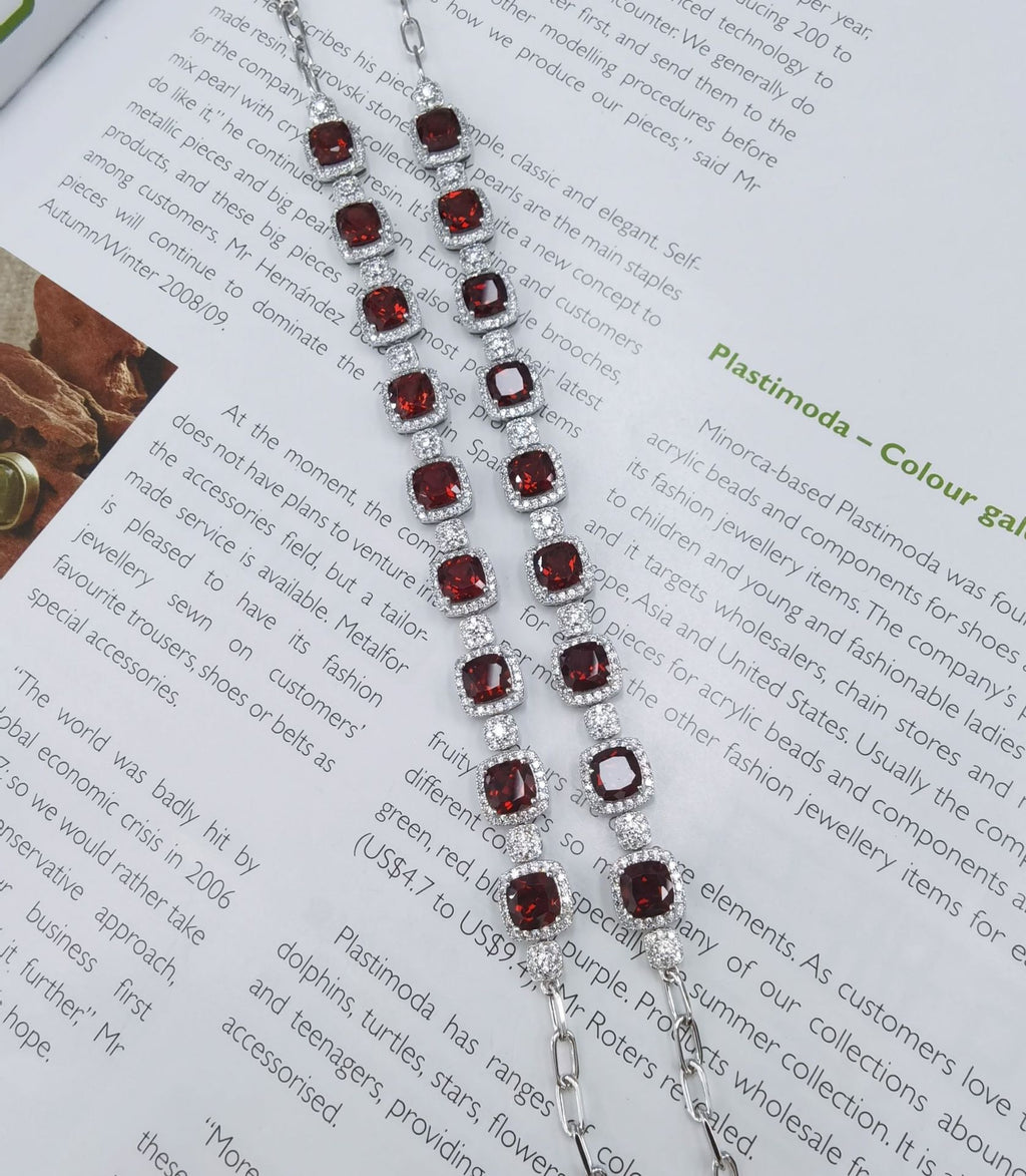 S925 Silver Platinum Plated Inlaid Garnet Bracelet