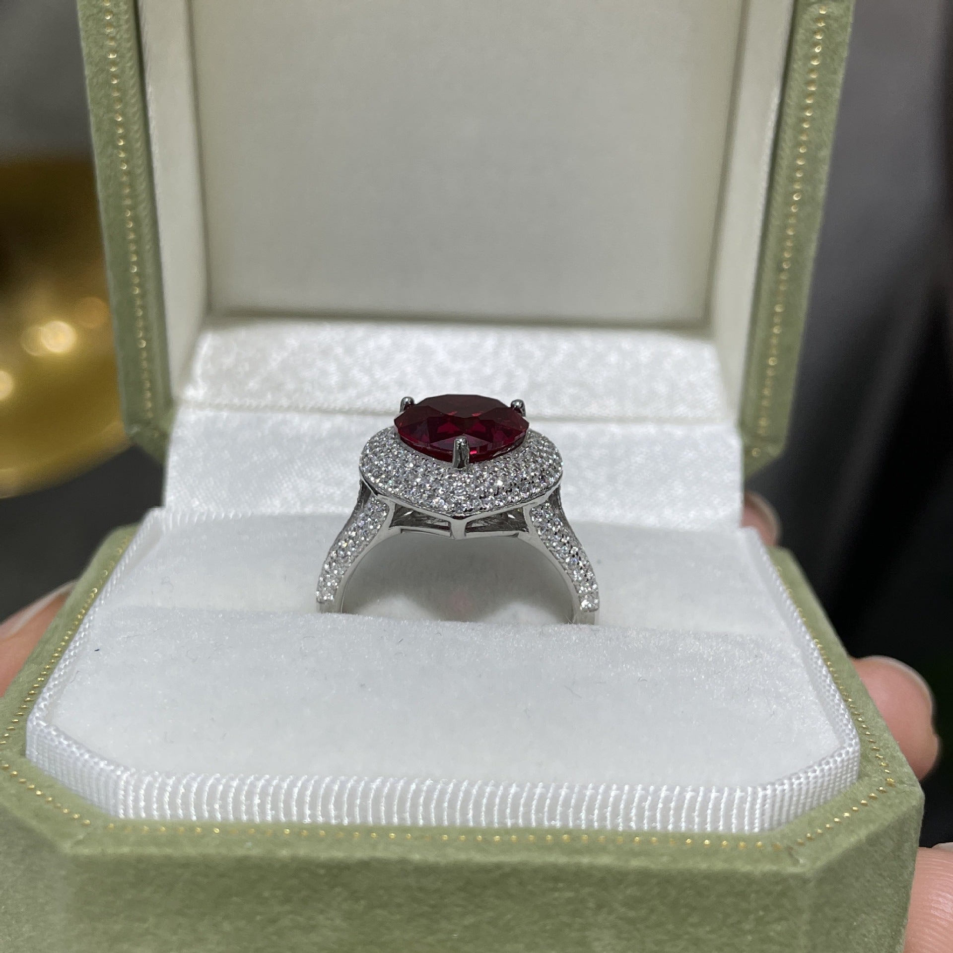 Vintage 4 Carat Heart S925 Silver Premium Lab-Grown Blood Pigeon Red Ring