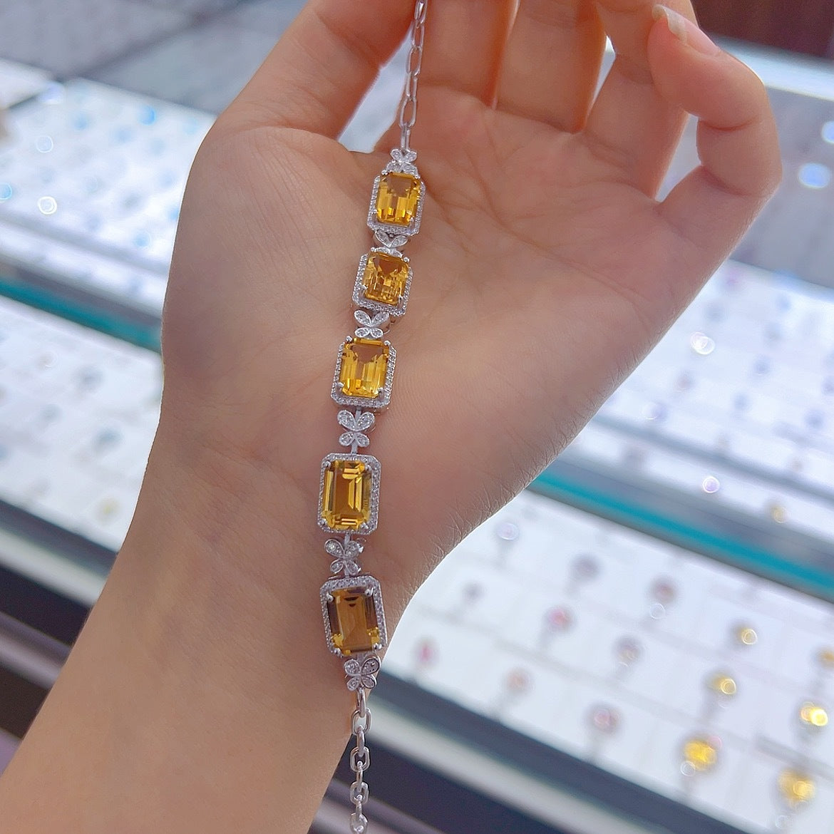 S925 Silver Platinum Plated Inlaid Yellow Crystal Main Stone 7*10mm T Square Butterfly Bracelet