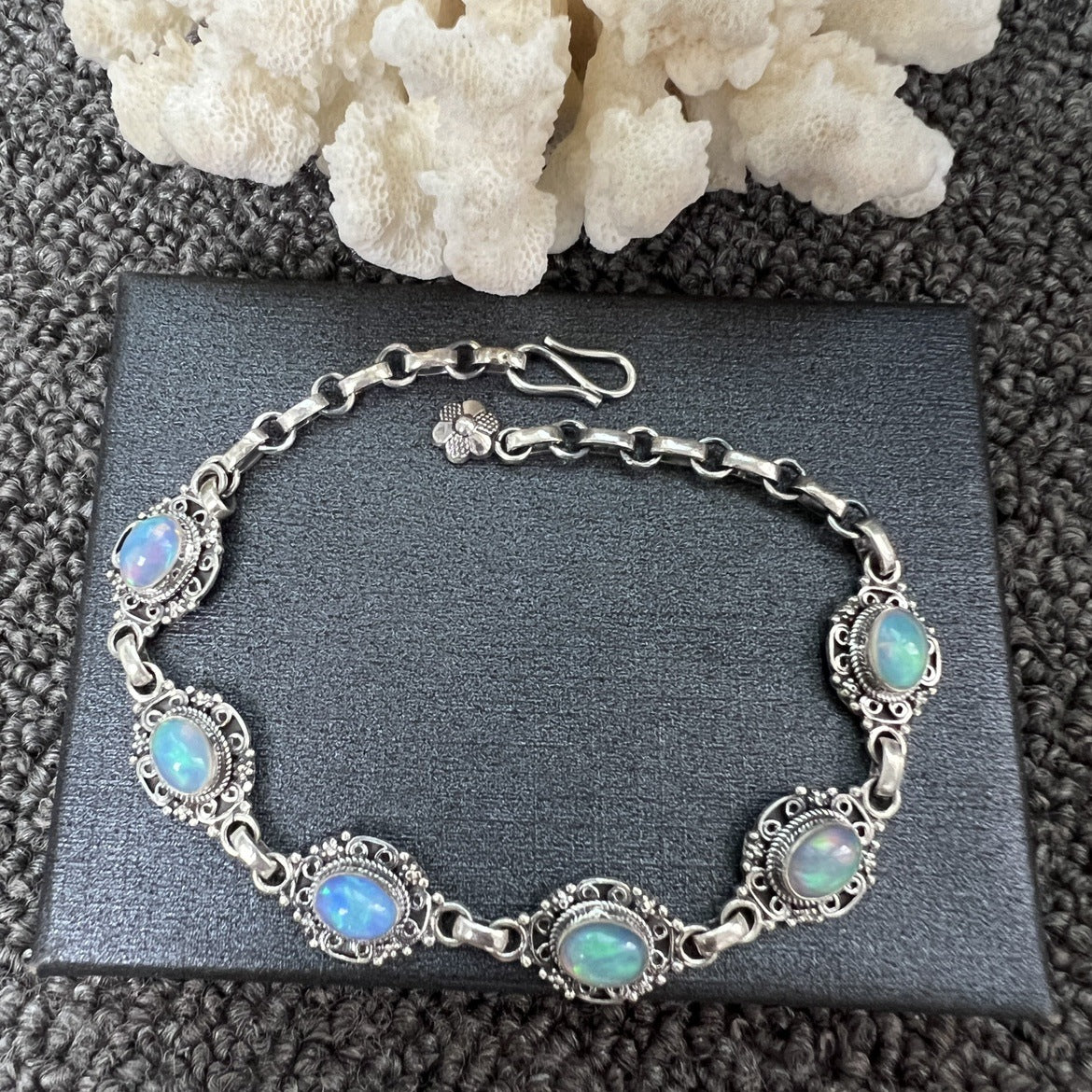 Nepal Handmade 925 Inlaid Yellow Crystal Ruby Amethyst Opal Stone Vintage Bracelet