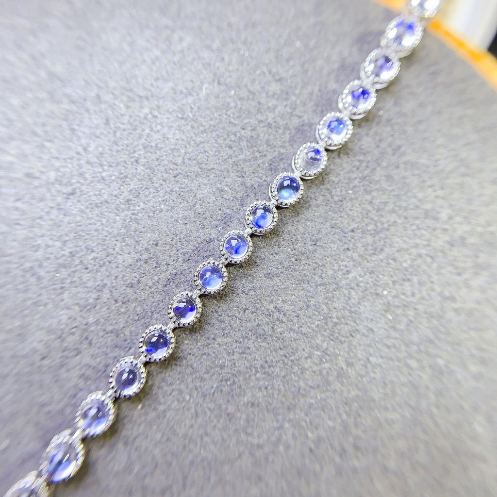 Natural Moonstone Bracelet S925 Silver Inlaid Main Stone 3*3