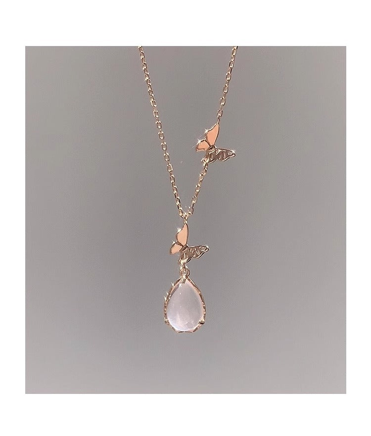 Light Luxury Daytime Collection Pink Crystal Pendant Sterling Silver Butterfly Necklace for Women Attracting Love Clavicle Chain