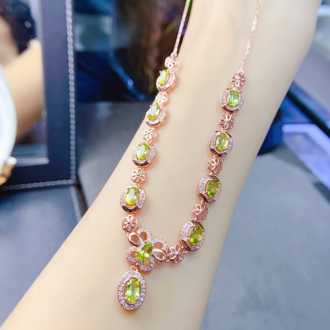 S925 Silver Inlaid Main Stone 4*6 Natural Peridot Necklace