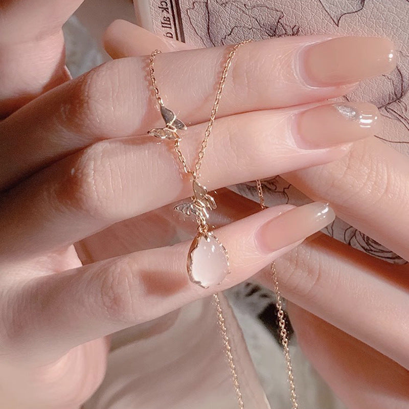 Light Luxury Daytime Collection Pink Crystal Pendant Sterling Silver Butterfly Necklace for Women Attracting Love Clavicle Chain