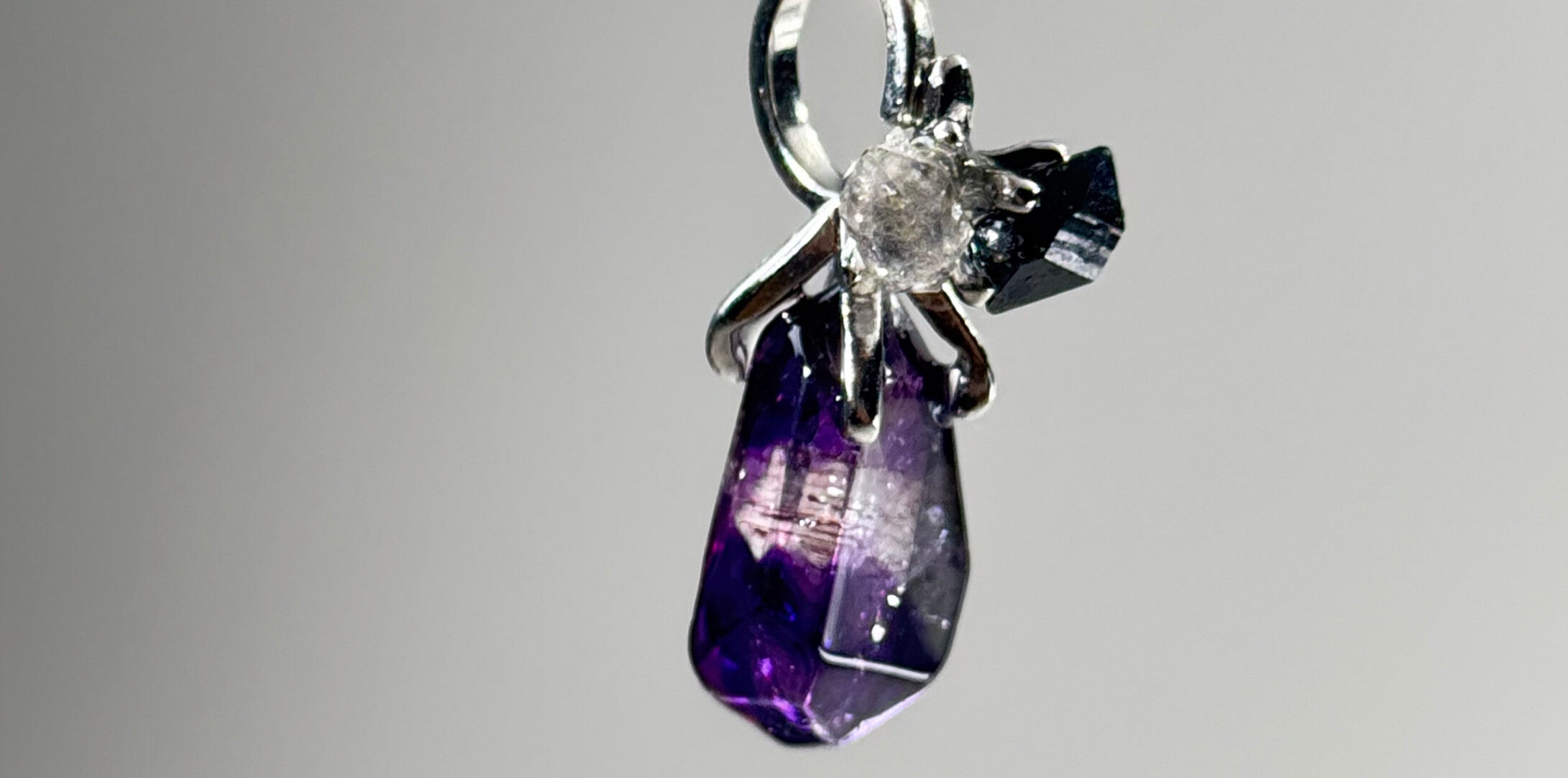 Painter Series Eggplant Shining Original Design Necklace