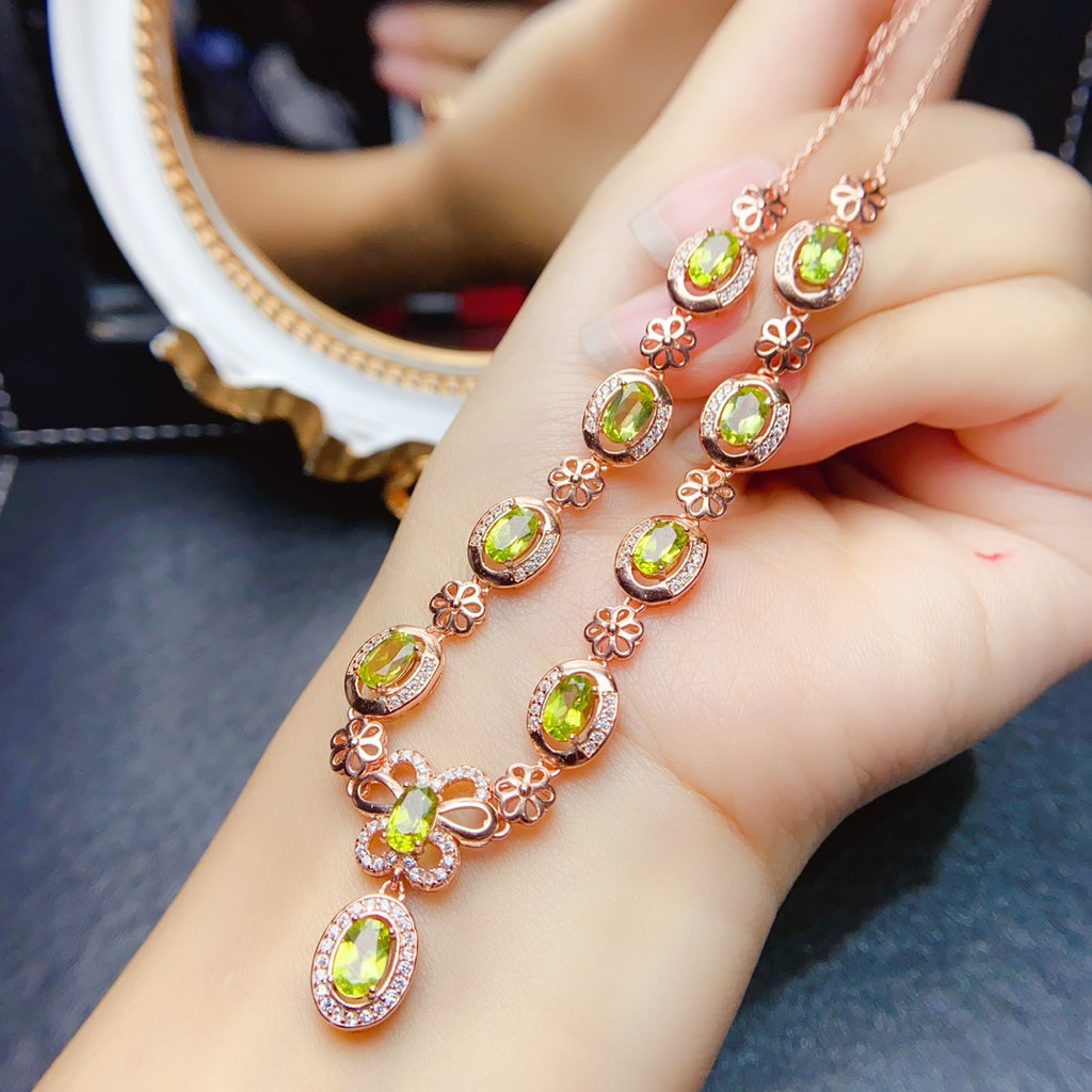 S925 Silver Inlaid Main Stone 4*6 Natural Peridot Necklace