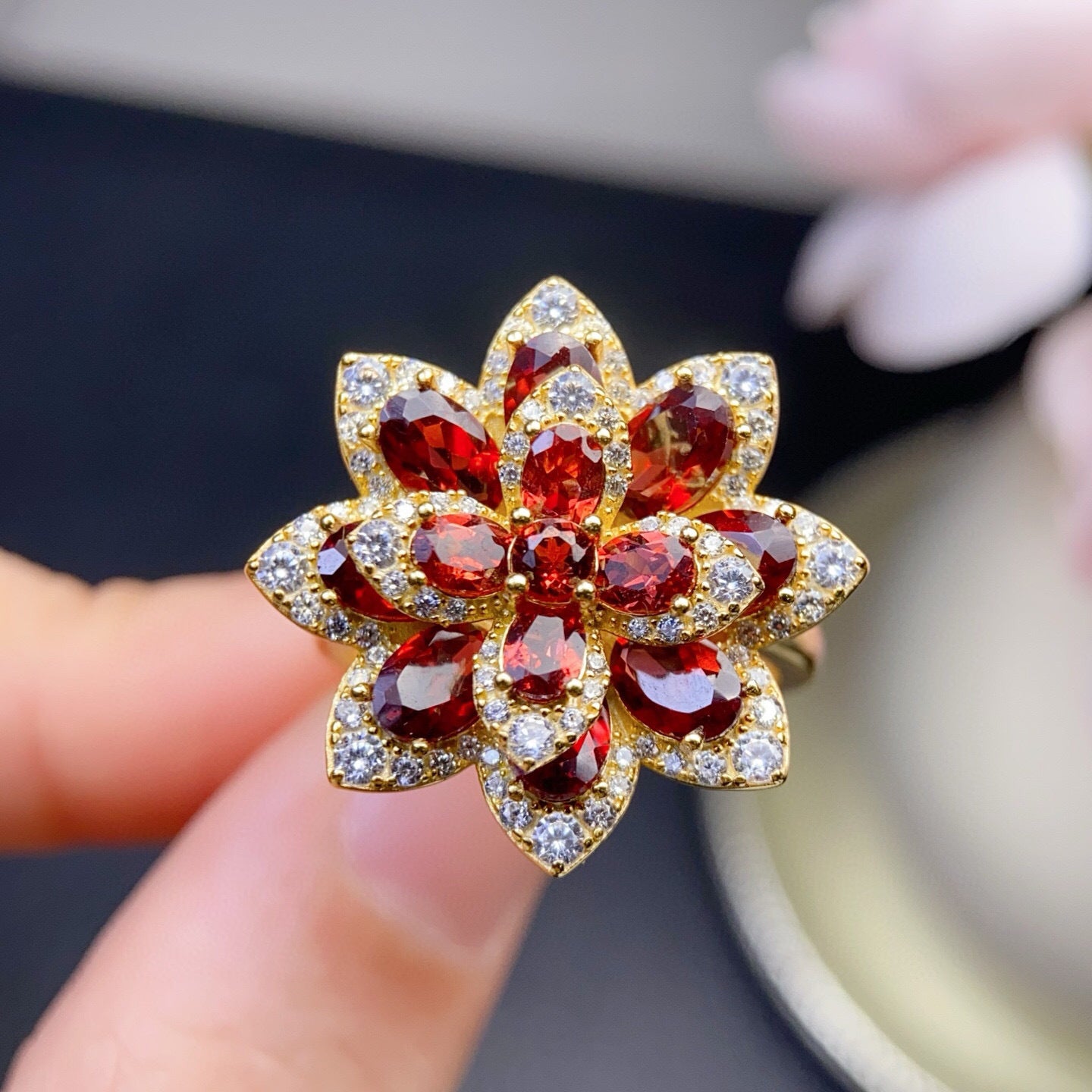 Pure Body Main Stone Approximately 4*6, 3*4mm 925 Silver Precision Inlaid Natural Red Garnet Ring