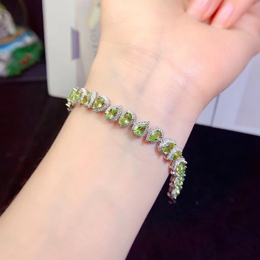 S925 Silver Inlaid Peridot Bracelet Main Stone Size 4*6 Water Drop Bracelet