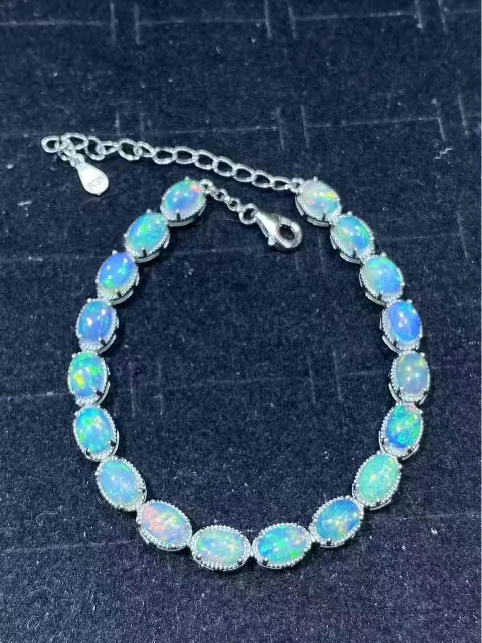 Natural Premium Opal S925 Sterling Silver Bracelet 4x6 18 Pieces Fashionable Light Luxury Colorful Gem Single Circle Bracelet