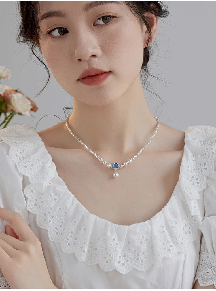Natural Australian White Jellyfish Shell Pearl Necklace for Women with Aquamarine Gradient Elegant Collarbone Chain