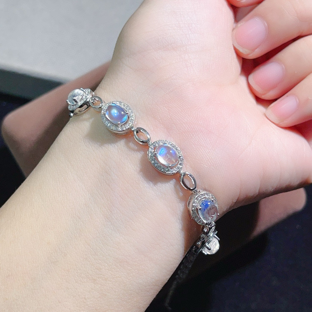 Natural Moonstone Bracelet 925 Sterling Silver Chain Handmade Bracelet High-end Bracelet