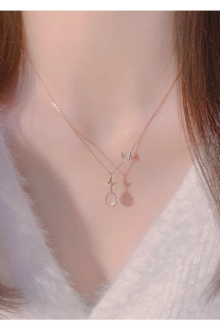 Light Luxury Daytime Collection Pink Crystal Pendant Sterling Silver Butterfly Necklace for Women Attracting Love Clavicle Chain