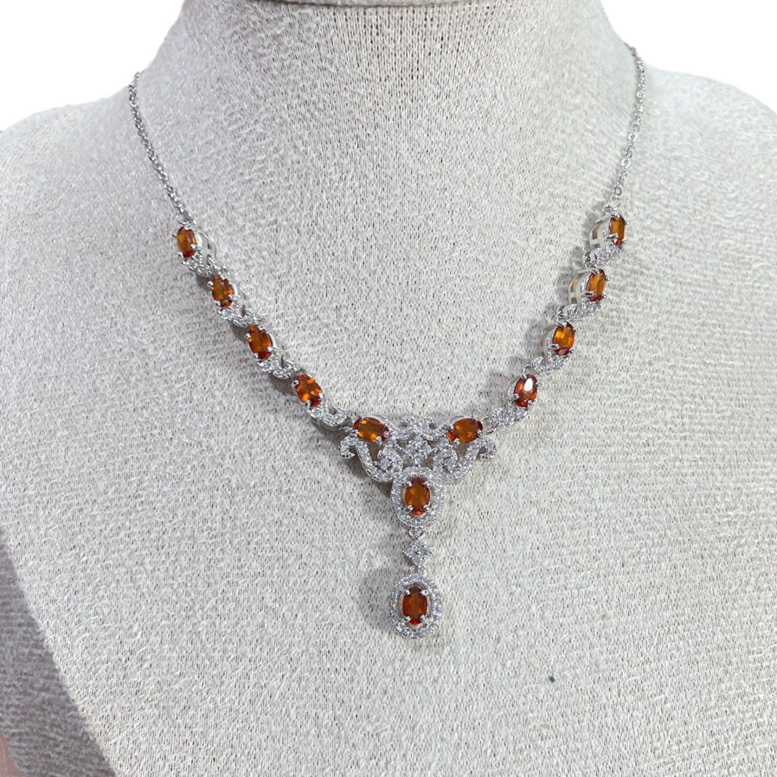 S925 Silver Inlaid Natural Fenda Garnet Luxury Y-shaped Necklace