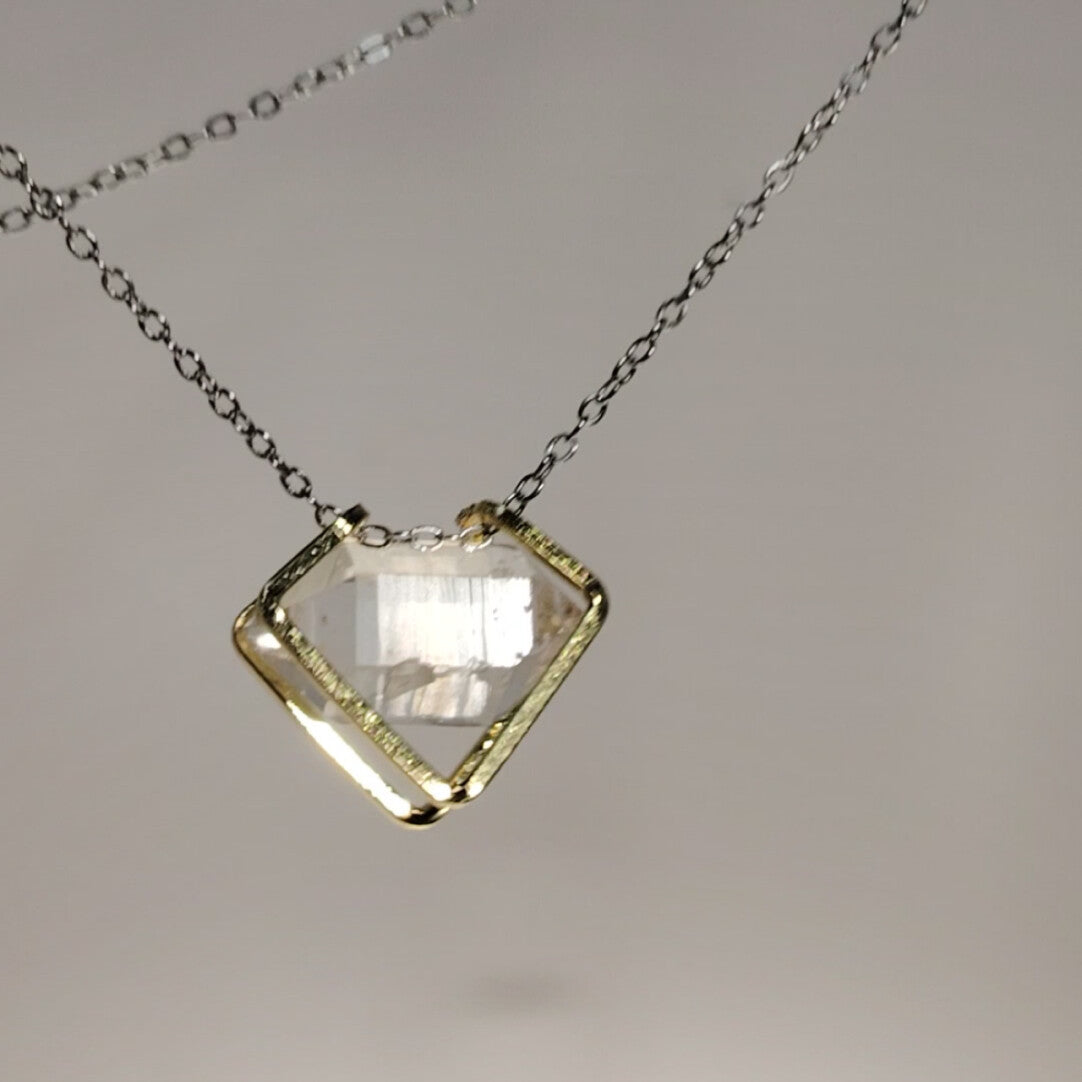 Crystal Heart Flash Original Handmade Pendant · Small Main Stone