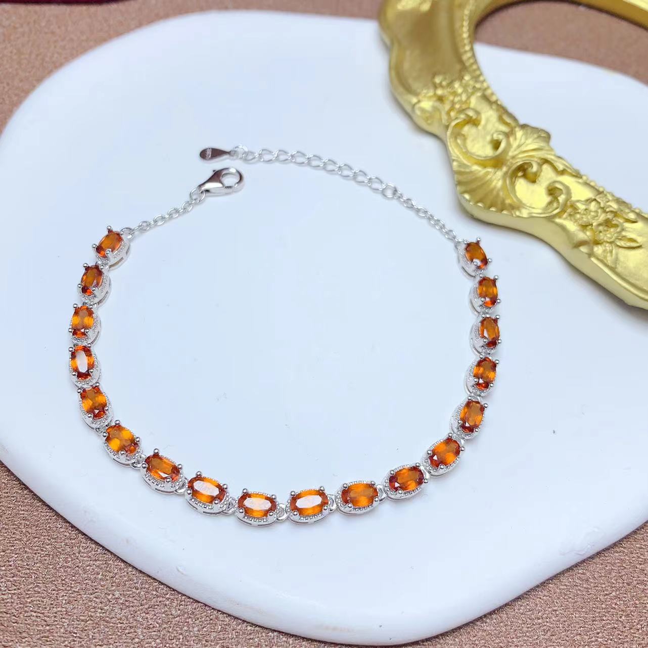 S925 Silver Inlaid Natural Fenda Garnet Simple Multi-Grain Goddess Bracelet