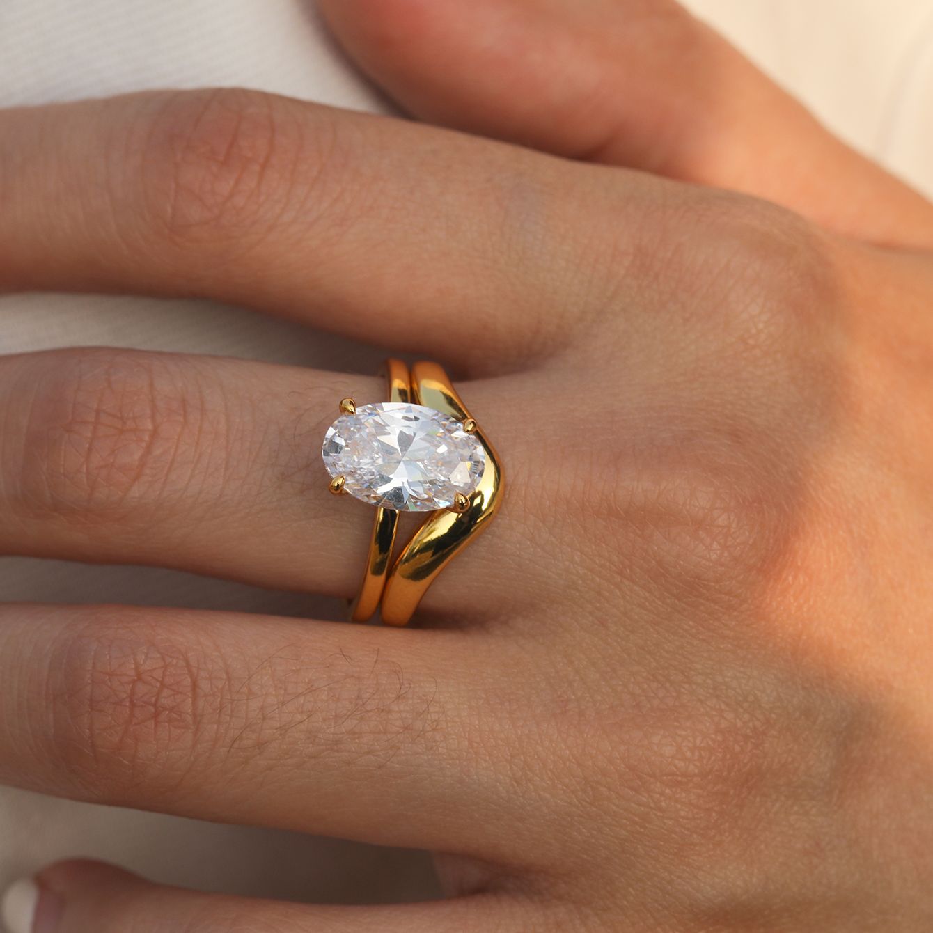 S925 Silver Moissanite Two-Piece Oval Ring Set for Women, Smooth Minimalist Stackable Design, Hot Selling