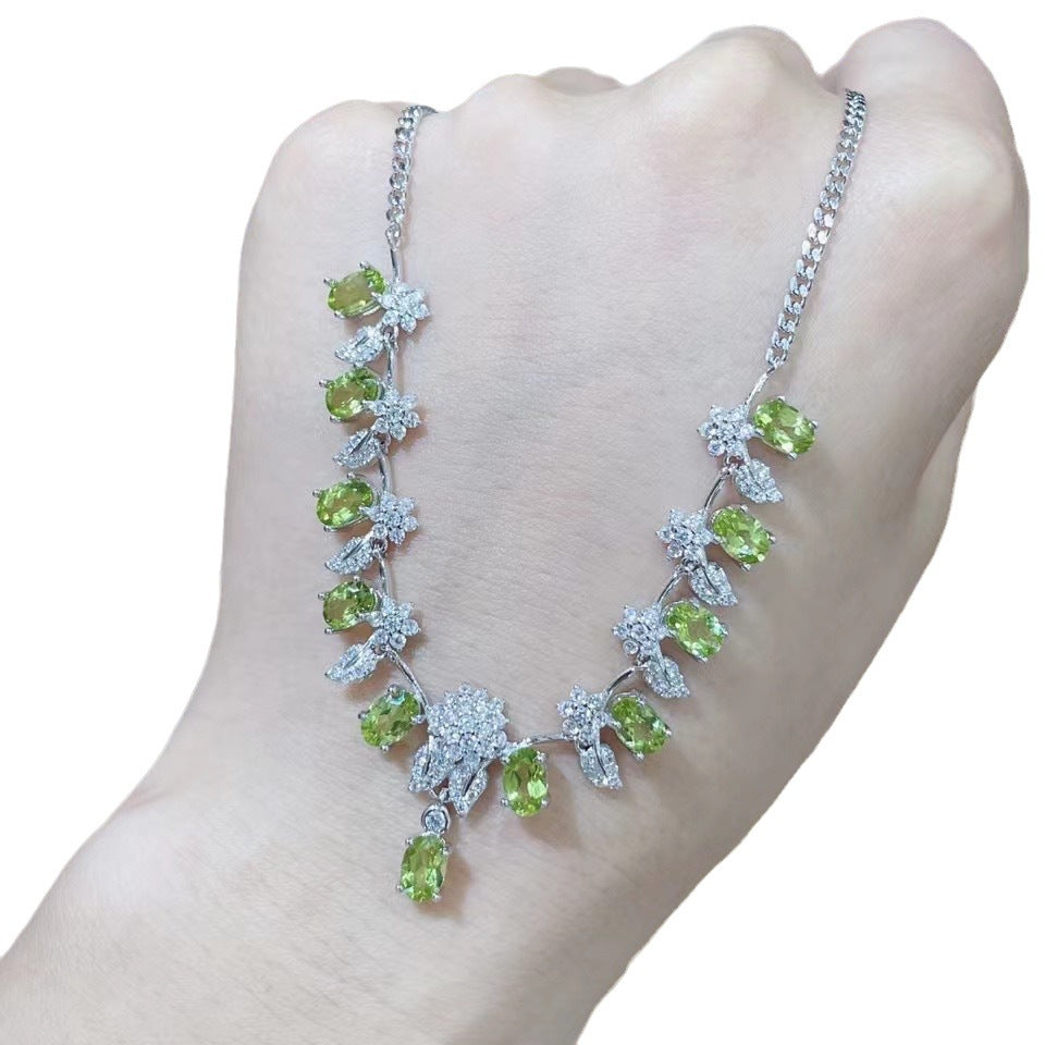 Caibao Jewelry 925 Silver Inlaid Chain Main Stone 4*6mm Natural Peridot