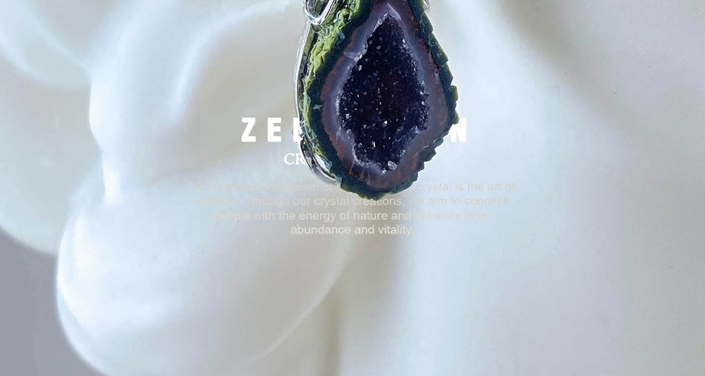 Painter Series Drip Gravel Natural Geode Original Earrings