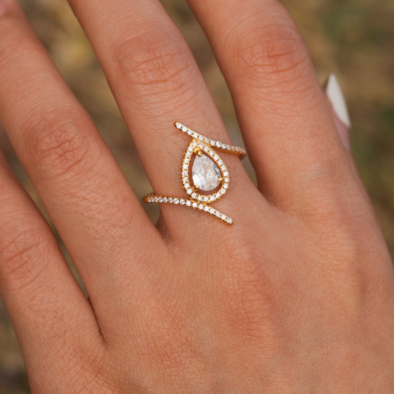 S925 Silver Plated 18K Gold Moissanite Ring for Women Water Drop Shape Full Inlay Design Hot Selling Independent Station Bestseller