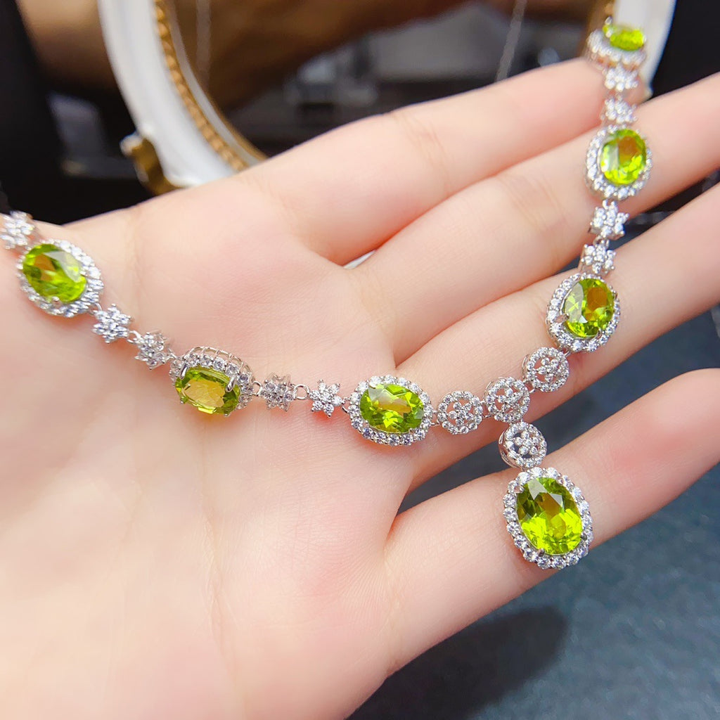 S925 Silver Inlaid Main Stone Olive 6*8+7*9 Natural Olive Necklace