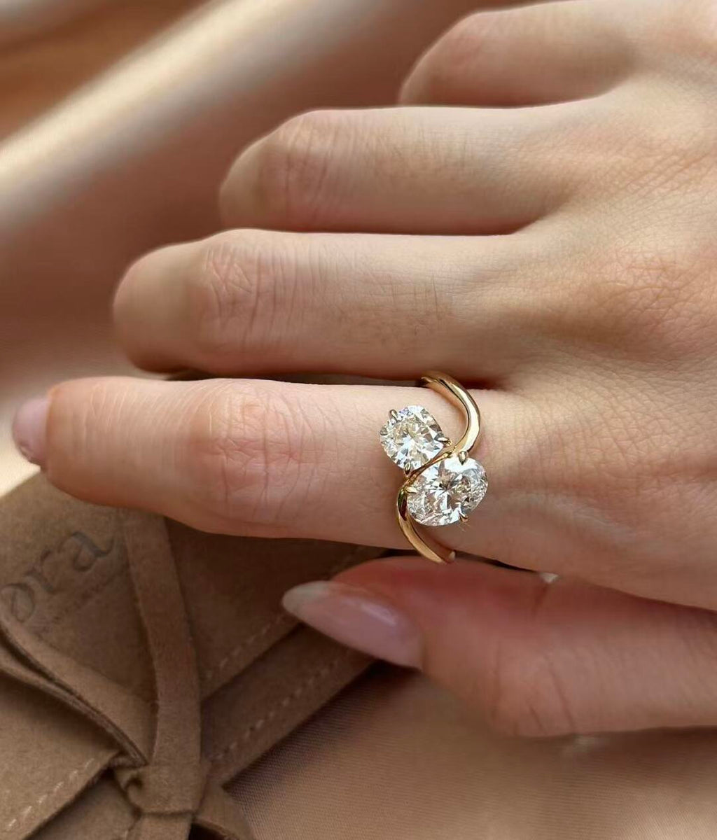 Double Stone Twist Arm Cultivated Diamond Ring Main Stone 1.22ct + Secondary Stone 1.01ct