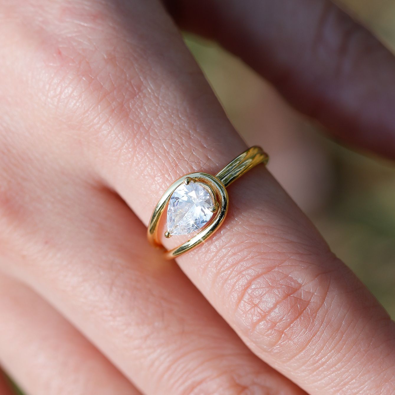 S925 Silver Water Drop Shape Moissanite Ring Simple Fashion Ring Amazon Hot Selling Ring