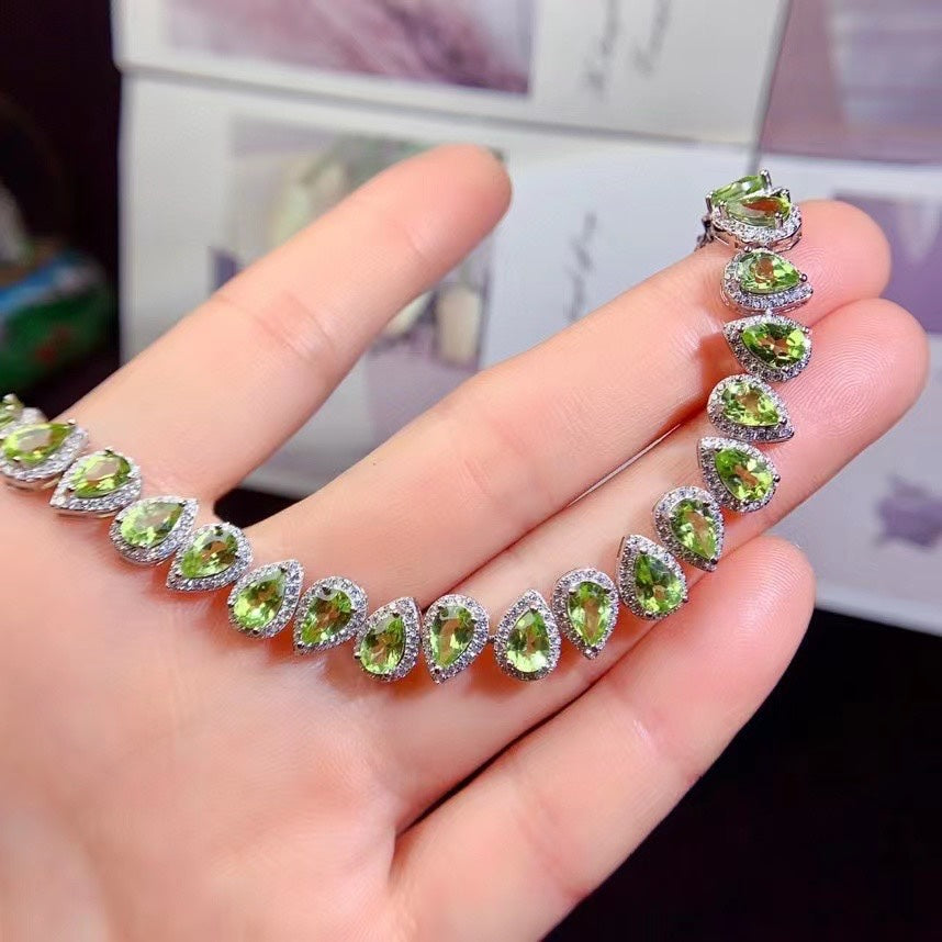 S925 Silver Inlaid Peridot Bracelet Main Stone Size 4*6 Water Drop Bracelet