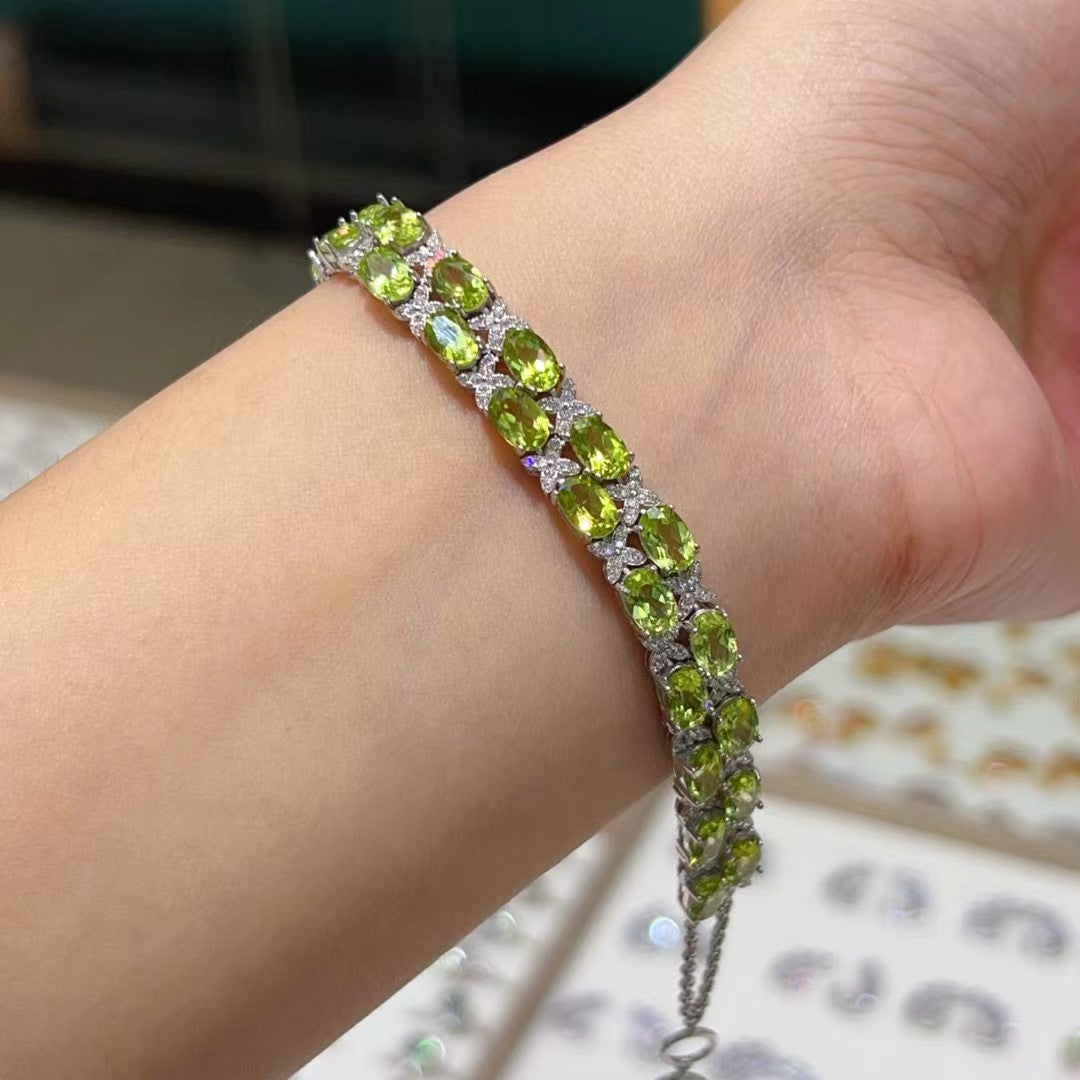 Fashion Luxurious Inlaid Diamond Design High-End Niche S925 Silver Inlaid Natural Gemstone Peridot Bracelet