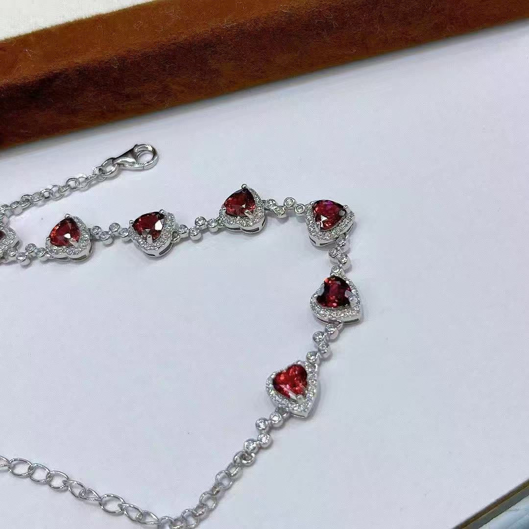 S925 Silver Platinum Plated Inlaid Natural Magnesia Garnet Main Stone Size 5mm Bracelet