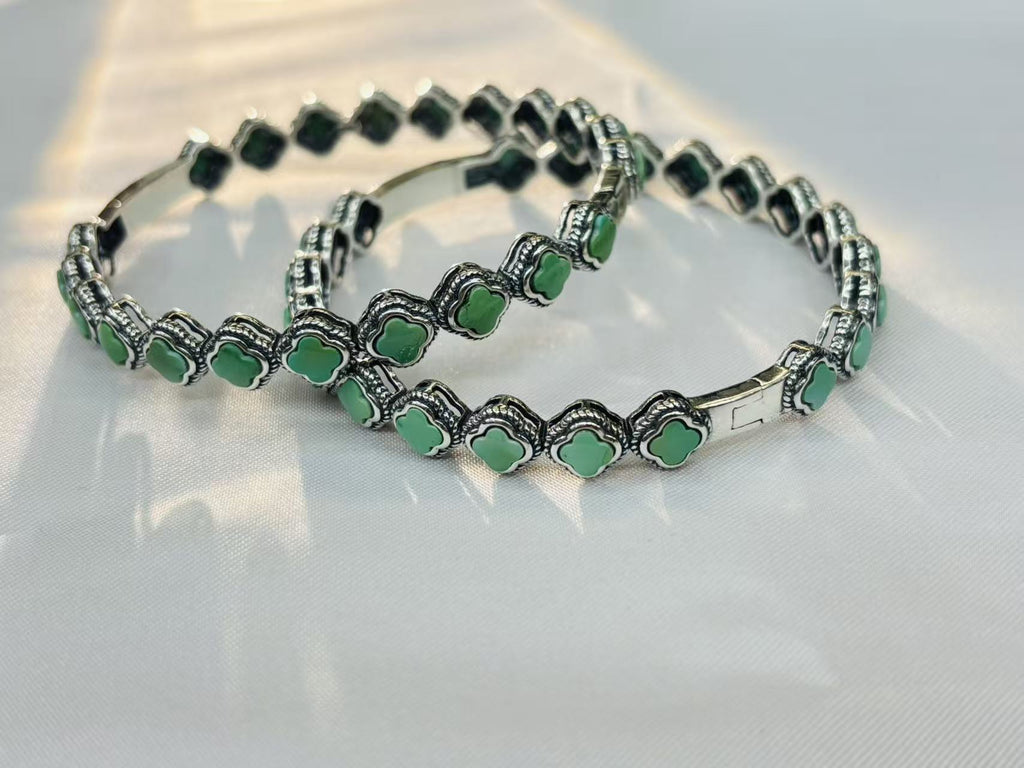 Natural Green Turquoise S925 Silver Inlaid Thick Silver Vintage Four-Leaf Clover Bracelet