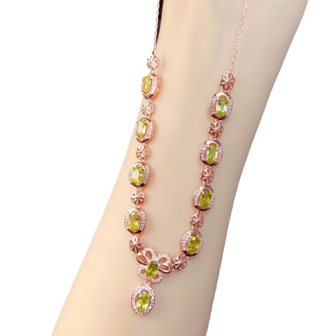 S925 Silver Inlaid Main Stone 4*6 Natural Peridot Necklace