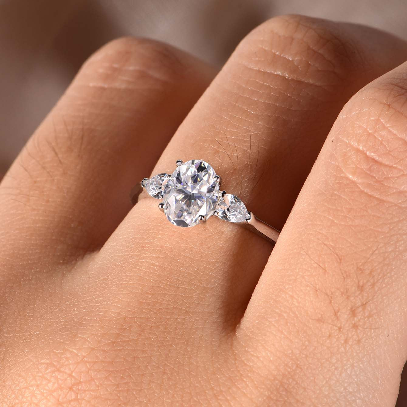 S925 Silver Moissanite Ring for Women Three Stone Design Light Luxury Style Cross-border Amazon Hot Sale In Stock