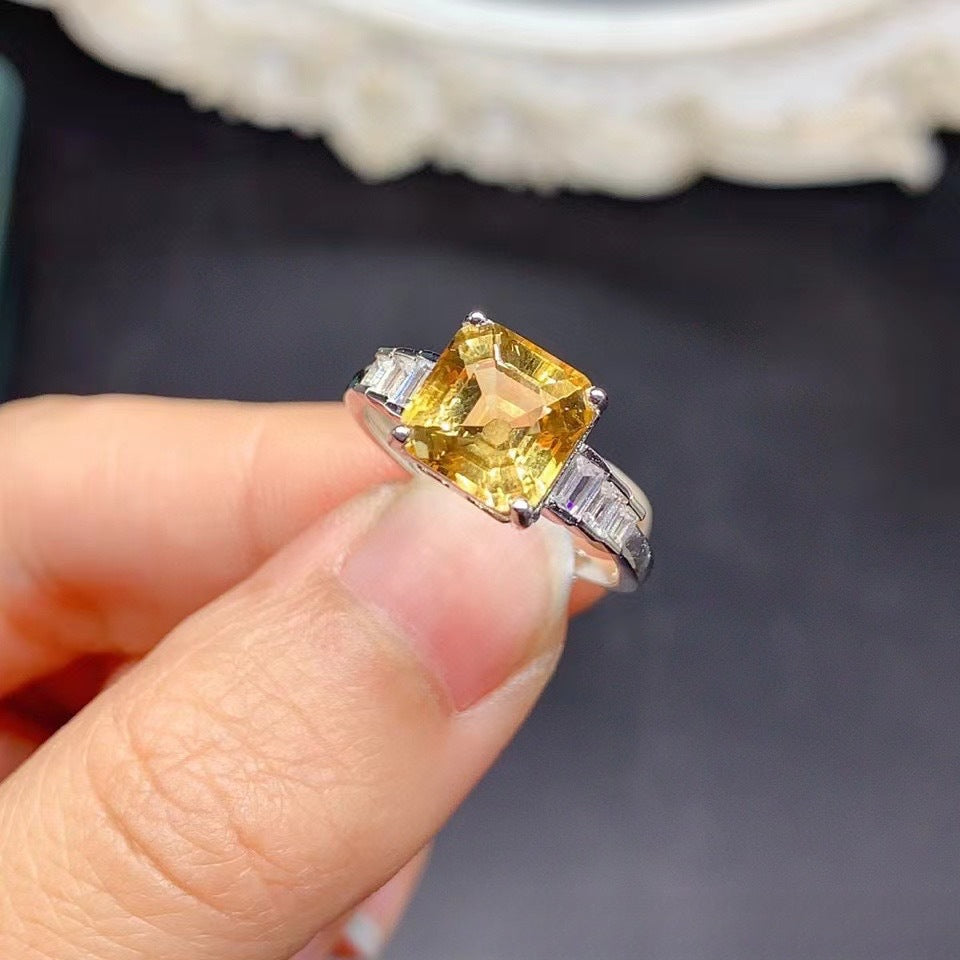 S925 Sterling Silver Jewelry Simple and Elegant Natural Yellow Crystal Princess Cut Ring