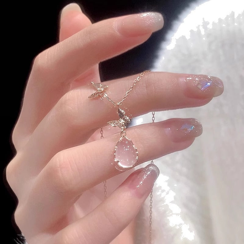 Light Luxury Daytime Collection Pink Crystal Pendant Sterling Silver Butterfly Necklace for Women Attracting Love Clavicle Chain