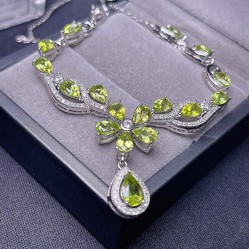 Natural Peridot 925 Silver Inlaid Peridot Chain Row Pendant Evening Chain Necklace