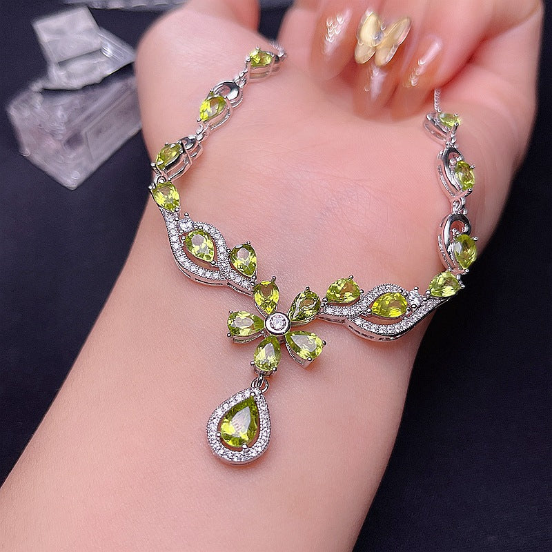 Natural Peridot 925 Silver Inlaid Peridot Chain Row Pendant Evening Chain Necklace