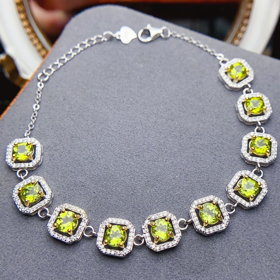 S925 Silver Inlaid Main Stone 5*5 Natural Peridot Bracelet