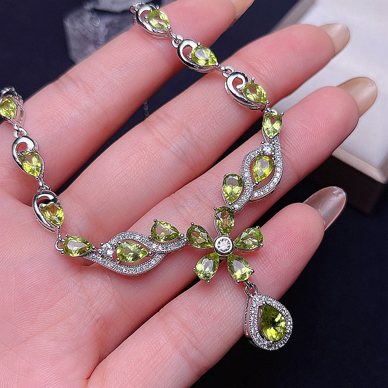 Natural Peridot 925 Silver Inlaid Peridot Chain Row Pendant Evening Chain Necklace
