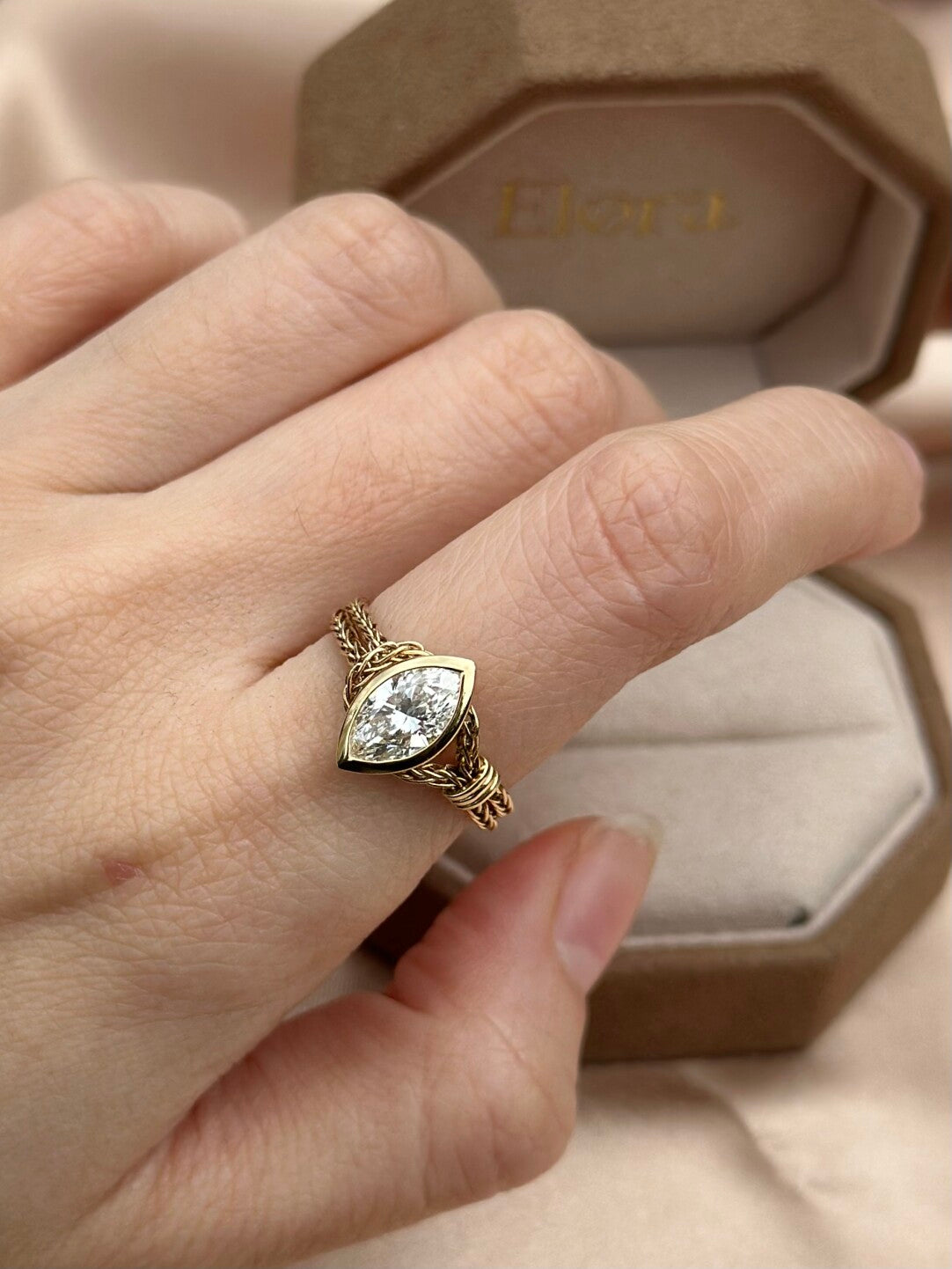 Antique Soft Chain Full Wrap Marquise Diamond Ring 18K solid gold Main Stone 1ct Ring