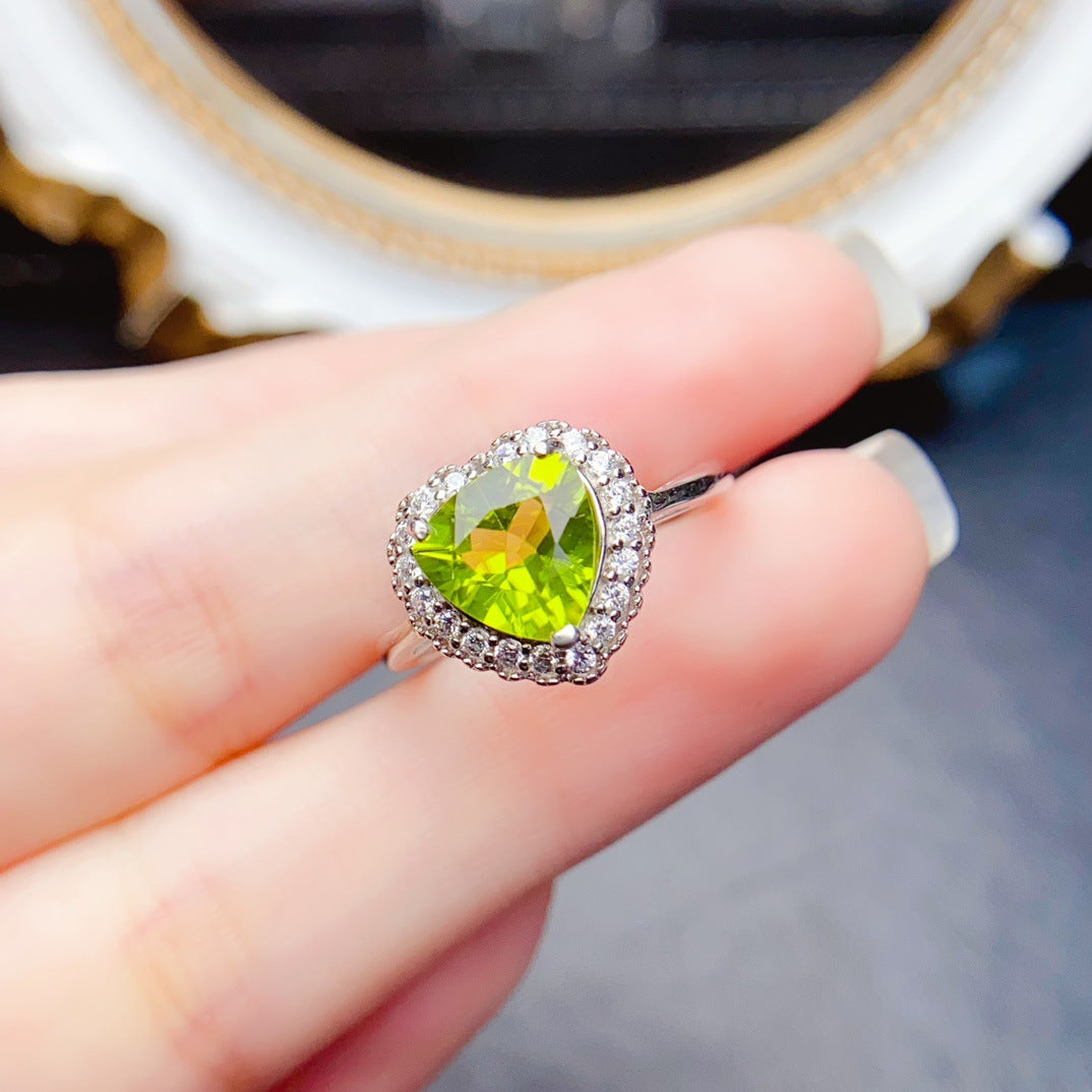 S925 Silver Inlaid Main Stone 8*8mm Natural Peridot Ring