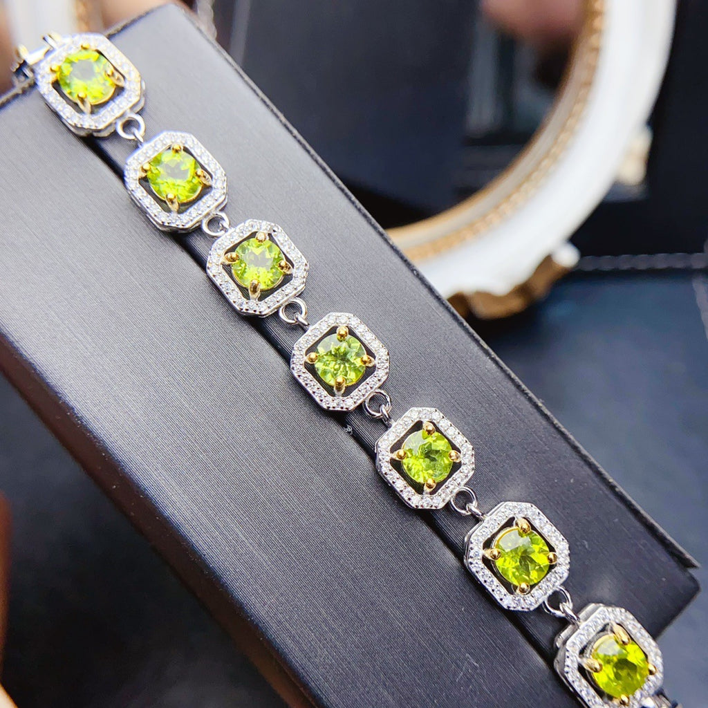 S925 Silver Inlaid Main Stone 5*5 Natural Peridot Bracelet