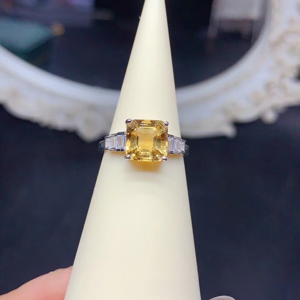 S925 Sterling Silver Jewelry Simple and Elegant Natural Yellow Crystal Princess Cut Ring