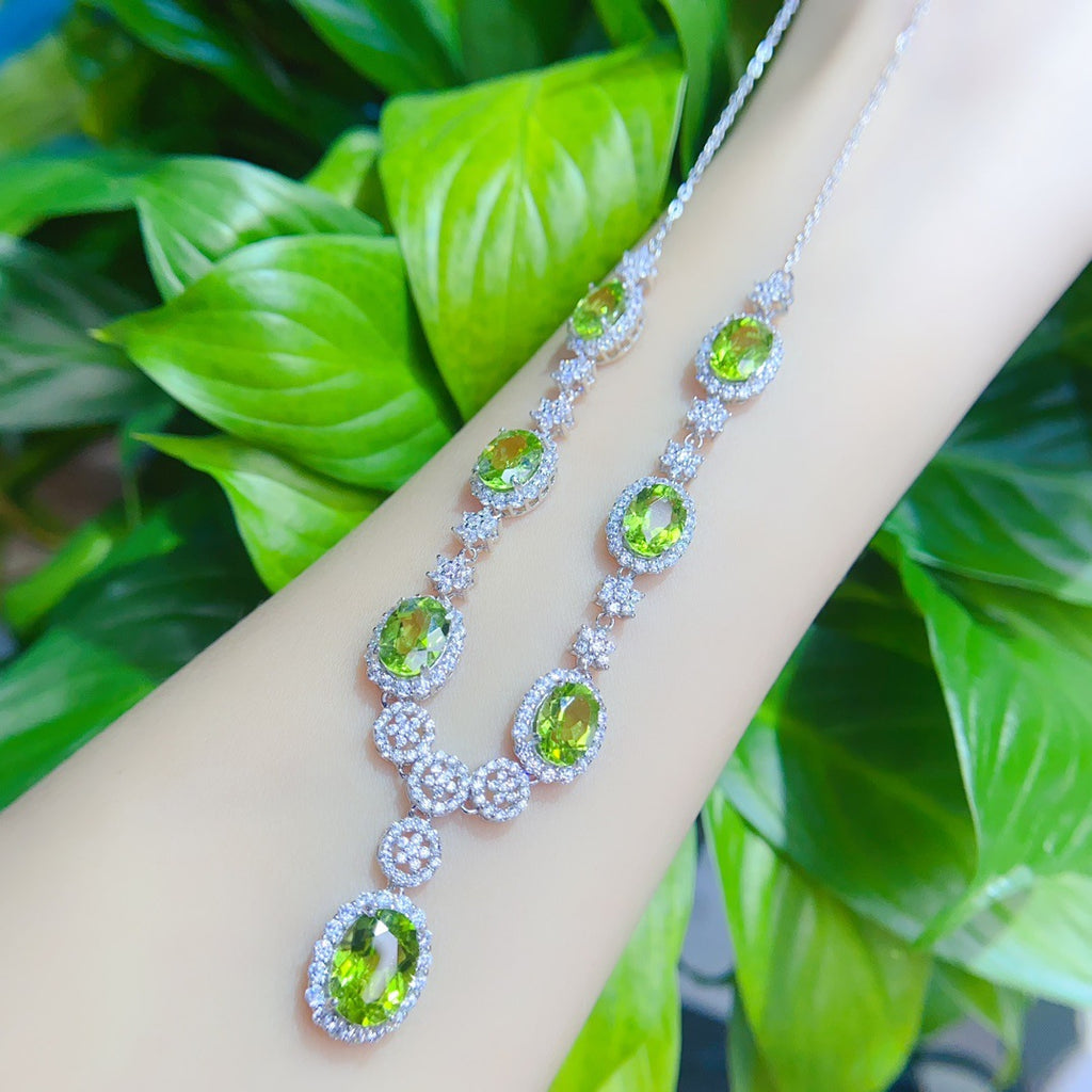 S925 Silver Inlaid Main Stone Olive 6*8+7*9 Natural Olive Necklace