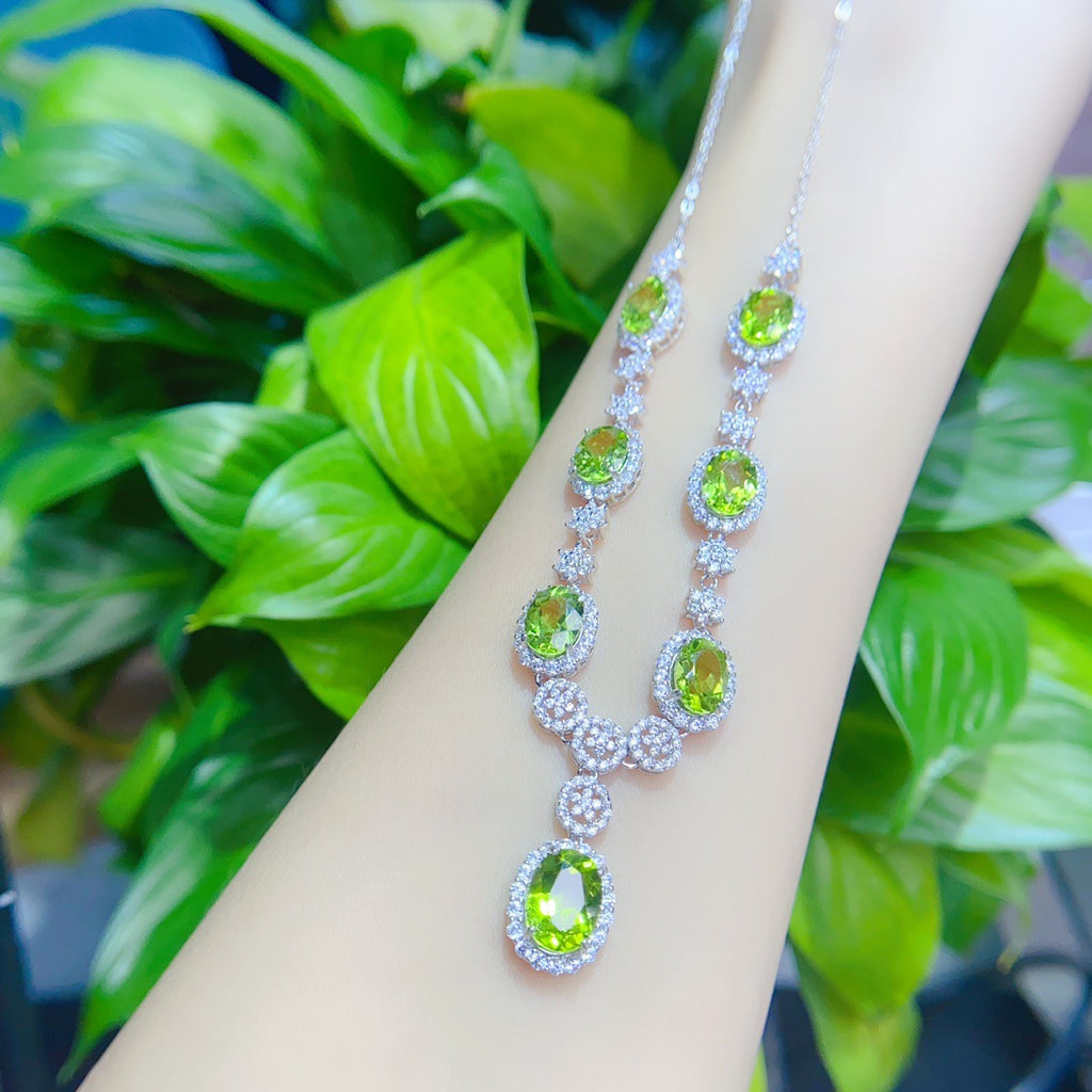 S925 Silver Inlaid Main Stone Olive 6*8+7*9 Natural Olive Necklace